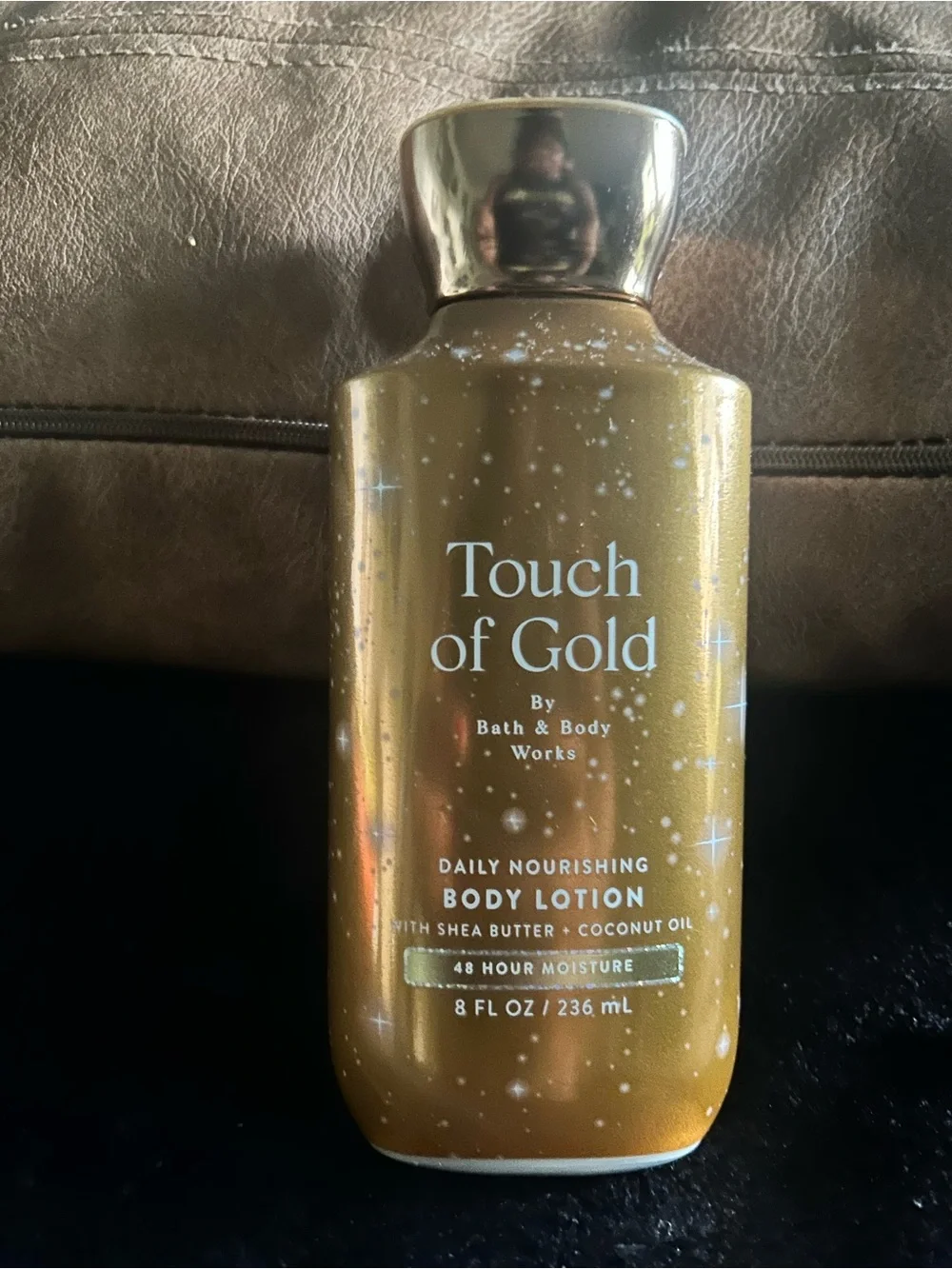Bath & Body Works Dahlia Hydrating Body Cream - Beige Gold Tube